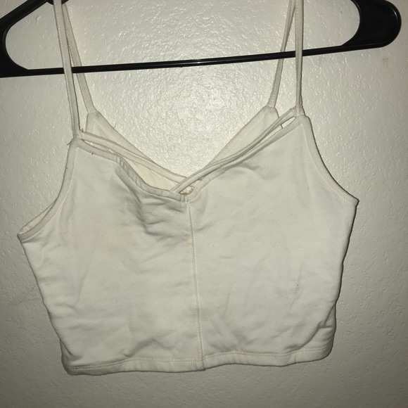 Hollister crop top bundle - Picture 3 of 4